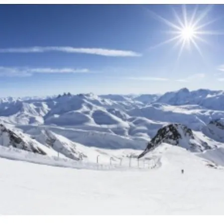 Au Pied Des Pistes Et Jardin Au Soleil Montgenevre